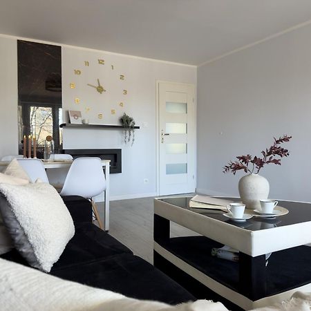 Apartament Nieopodal Centrum Nauki Cogiteon Красков Екстериор снимка